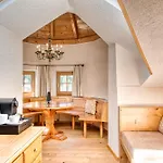 Habicher Hof 4 4*