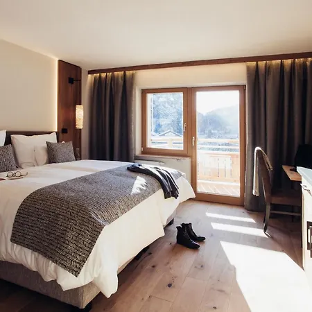 Hotel Habicher Hof 4-sterne-superior 4*