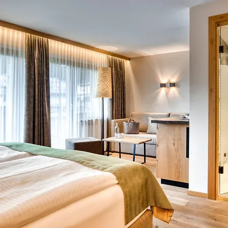 Habicher Hof 4*