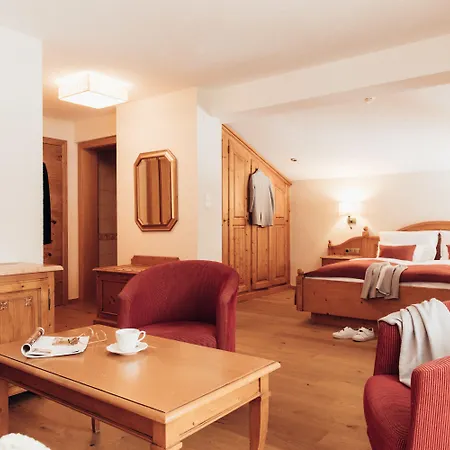 Habicher Hof 4 Hotel