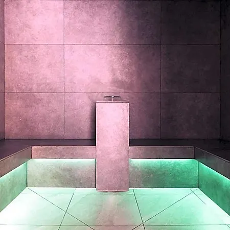 فندق Habicher Hof 4*
