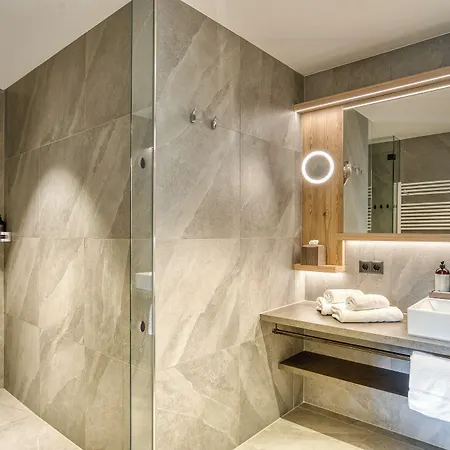 Otel Habicher Hof 4*