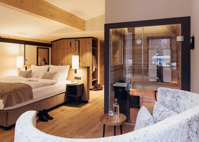 Hotel Habicher Hof 4 4*