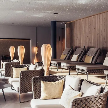 Hotel Habicher Hof 4 Oetz