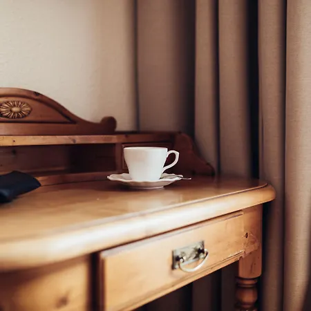 Habicher Hof 4 מלון